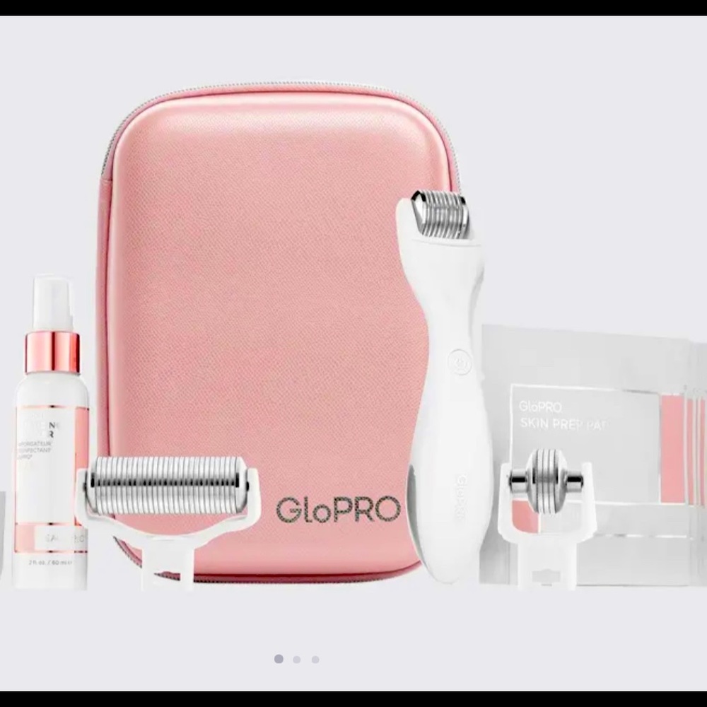 GloPRO Pack N'Glo The Essentials~ Microneedling Set